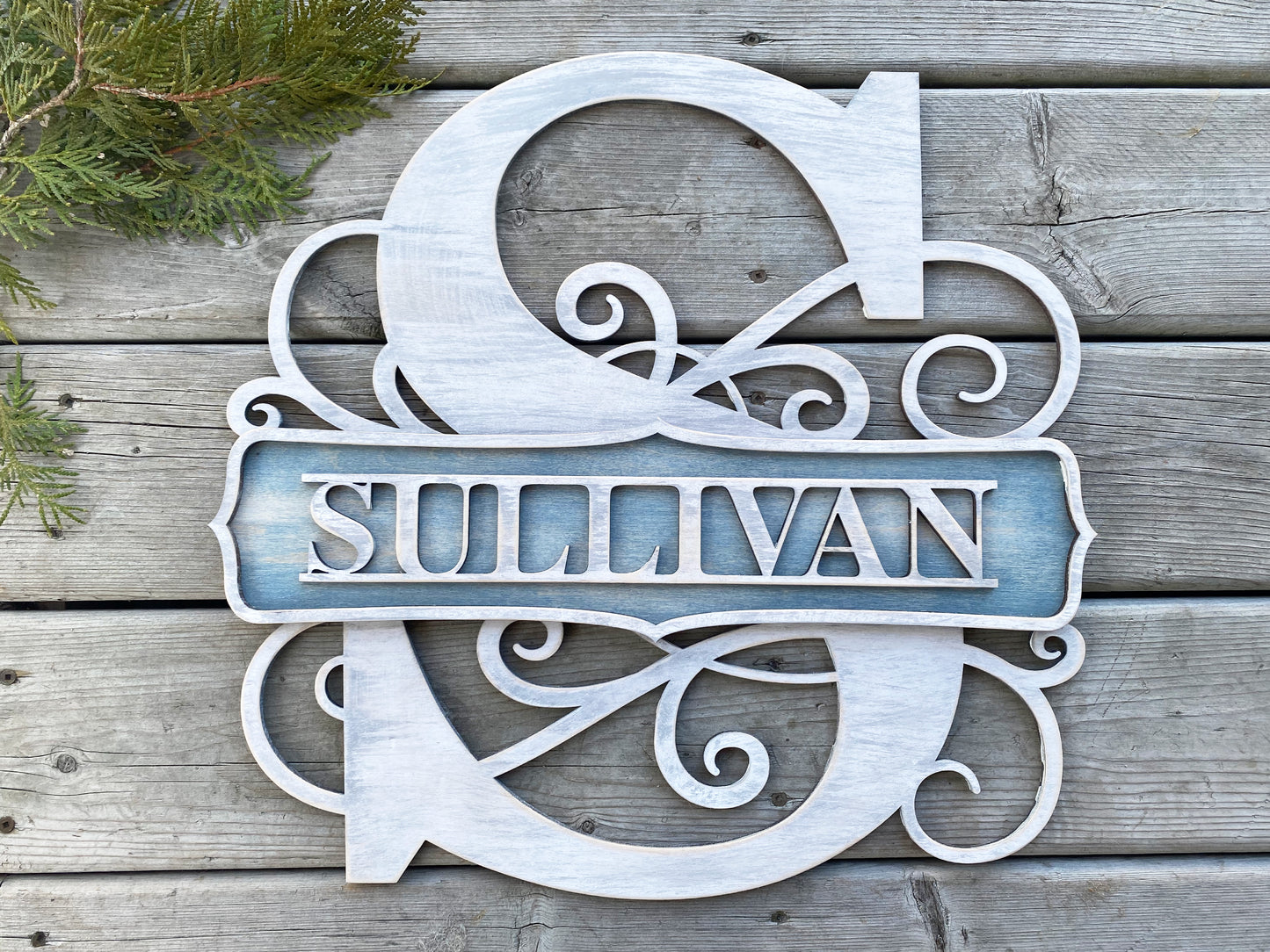 MONOGRAM DOOR HANGER