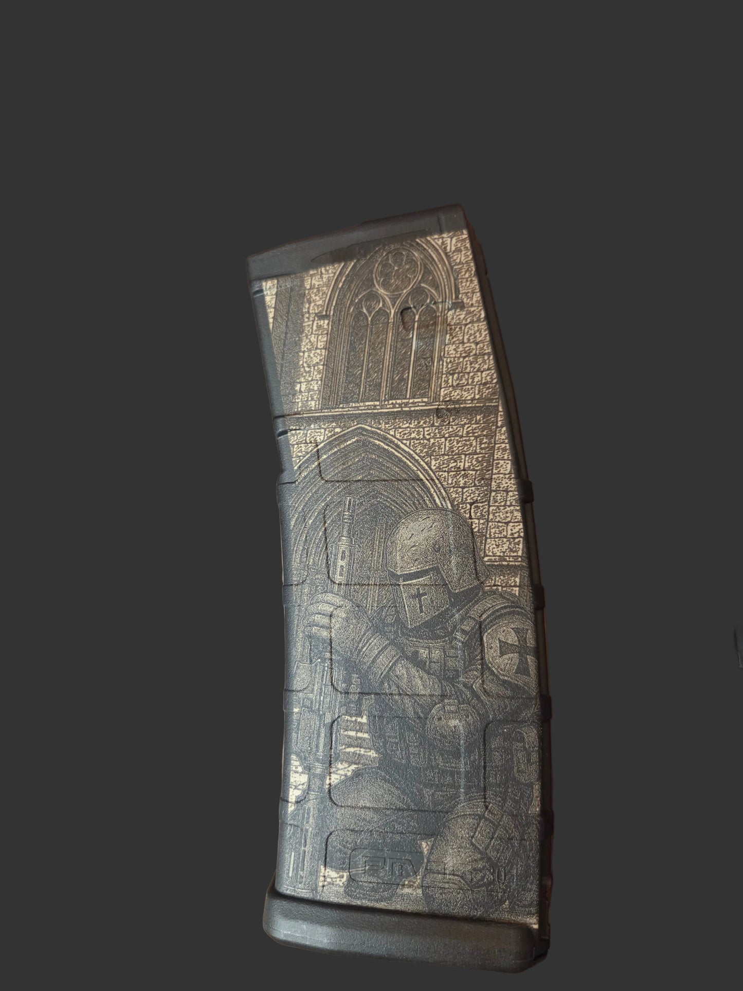 Pmag-Kneeling Templar Night